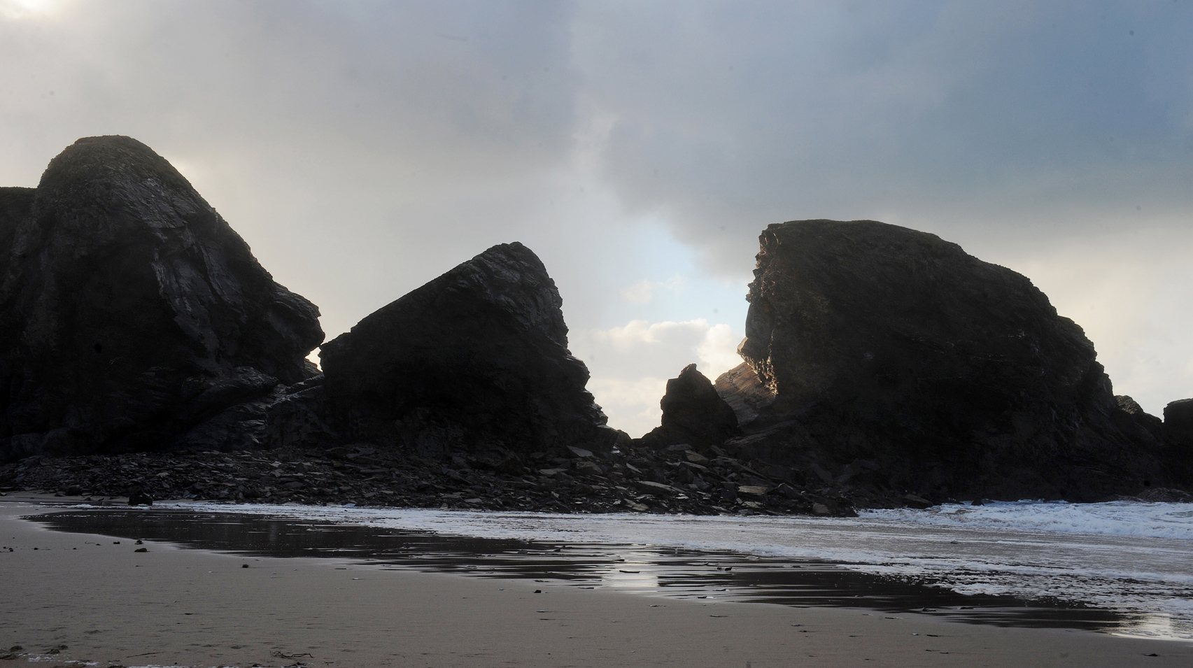 Porthcothan by Mary Neale
