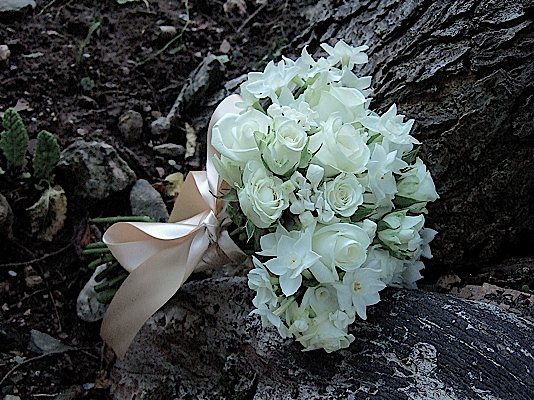 flowersbyfleuri.com