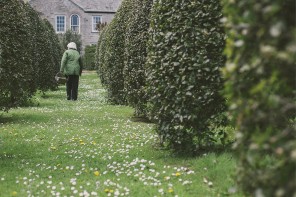 Lucie Nottingham walks at Trenarth photo by Alastair Sopp