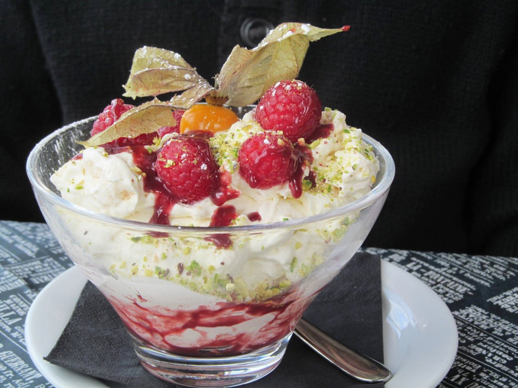 eton_mess